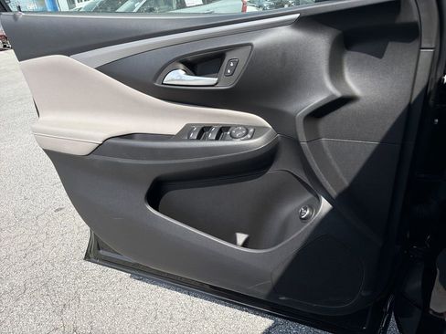 New 2026 Buick Envista Avenir FWD image 14