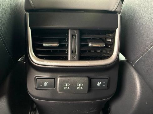 Used 2021 Subaru Outback Limited AWD/4WD image 8