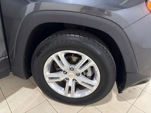 Used 2021 GMC Terrain SLE w/ Driver Convenience Package FWD image 28