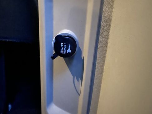 Used 2015 Dodge Grand Caravan SE w/ Quick Order Package 29E SE image 25