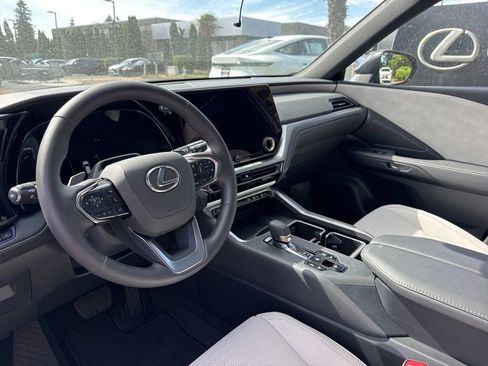 New 2026 Lexus TX 350 AWD image 4