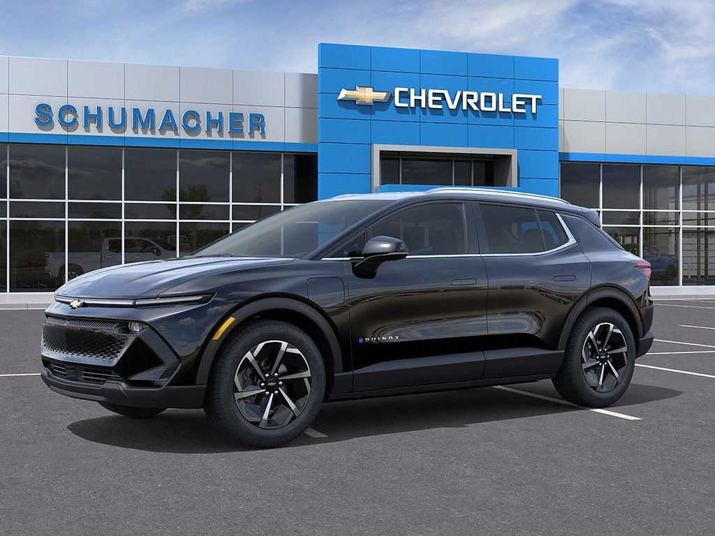New 2026 Chevrolet Equinox EV LT FWD image 2