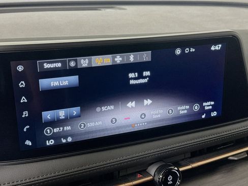 Used 2025 Nissan Ariya FWD image 21