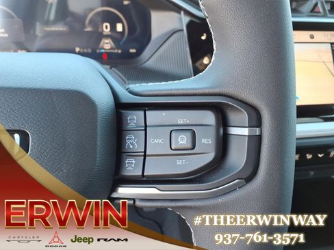 New 2026 Jeep Cherokee Overland w/ Trailer Tow Group image 13