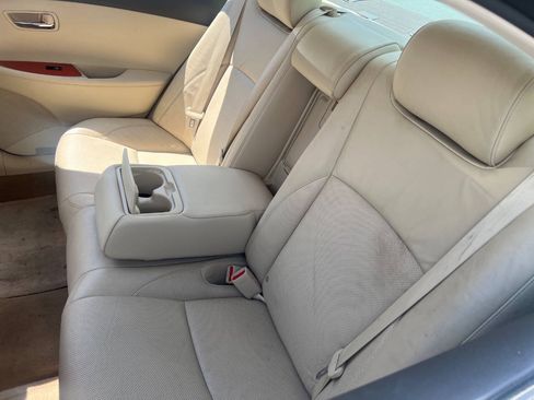 Used 2011 Lexus ES 350 FWD image 7