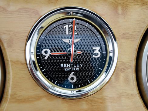 Certified 2023 Bentley Continental GT V8 image 39