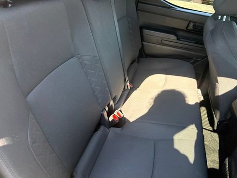 Used 2024 Toyota Tacoma SR AWD/4WD image 18