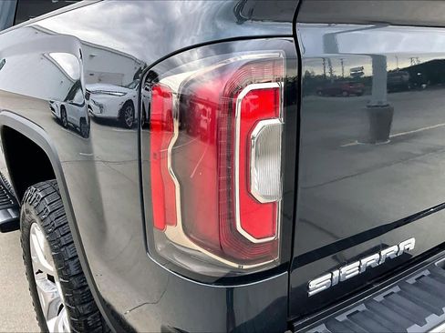 Used 2017 GMC Sierra 1500 SLT w/ Texas SLT Premium Package image 28