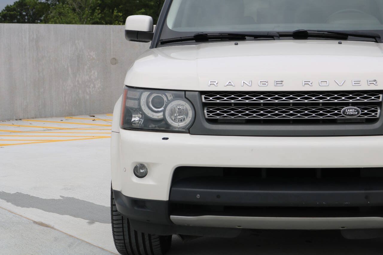 Used 2010 Land Rover Range Rover Sport Supercharged AWD/4WD image 41