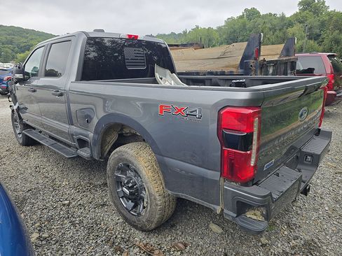 Used 2024 Ford F250 XL w/ STX Appearance Package image 2