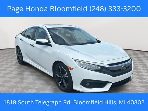 Used 2017 Honda Civic Touring image 1
