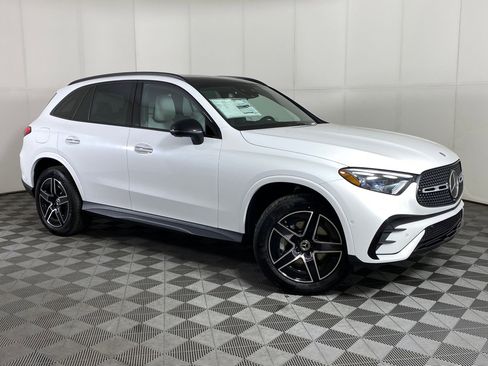 New 2026 Mercedes-Benz GLC 300 4MATIC image 6