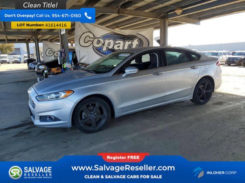 Used 2016 Ford Fusion SE image 1