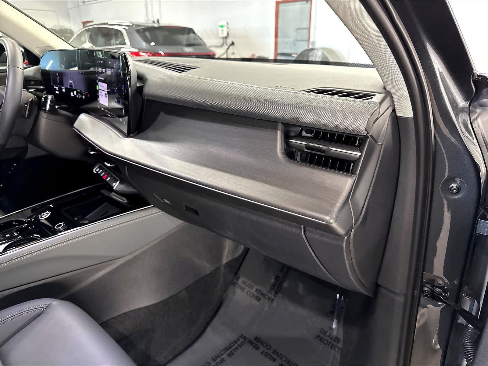 Certified 2026 Audi Q3 quattro 2.0T w/ Driver Assistance Package AWD/4WD image 18