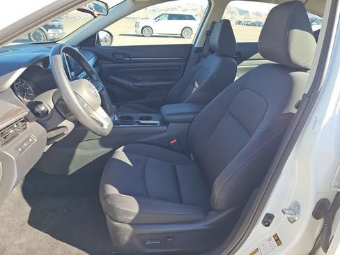 Used 2026 Nissan Altima 2.5 SV FWD image 6