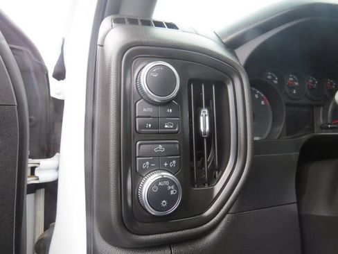Used 2023 GMC Sierra 1500 Pro AWD/4WD image 17
