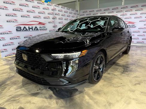 Used 2026 Honda Accord SE image 4