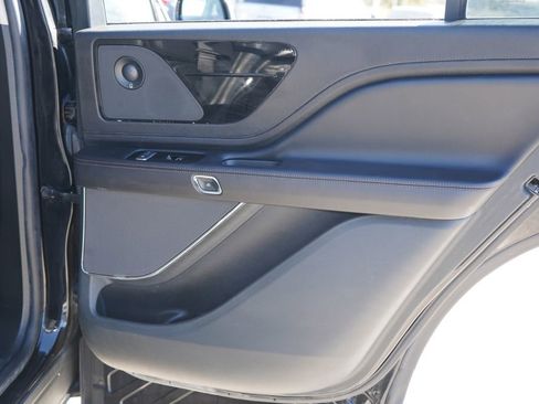 Used 2024 Lincoln Aviator Reserve image 20