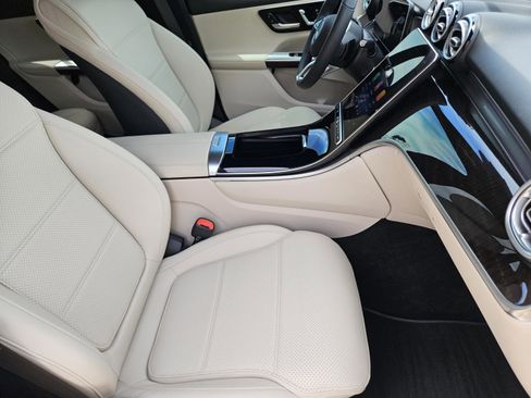 Certified 2026 Mercedes-Benz GLC 300 image 6