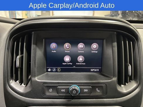 Used 2022 Chevrolet Colorado W/T AWD/4WD image 4