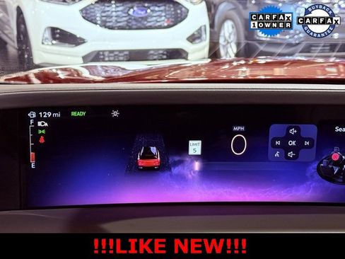 Used 2025 Lincoln Nautilus Premier w/ Equipment Group 102A image 33