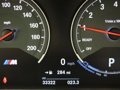 Used 2018 BMW M4 Coupe image 12