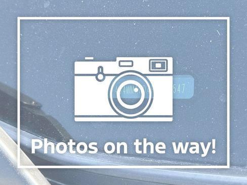 Used 2023 Subaru Ascent Touring AWD/4WD image 2
