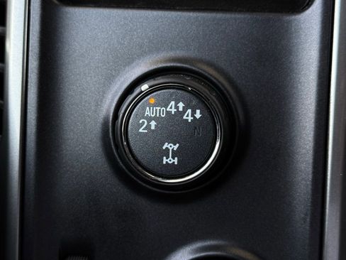 Used 2018 Chevrolet Silverado 1500 LT w/ All Star Edition image 37