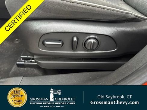 Used 2022 Chevrolet TrailBlazer LT AWD/4WD image 11