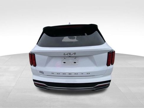 Used 2022 Kia Sorento SX image 8