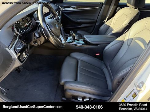 Used 2019 BMW 530i xDrive 530i xDrive image 11