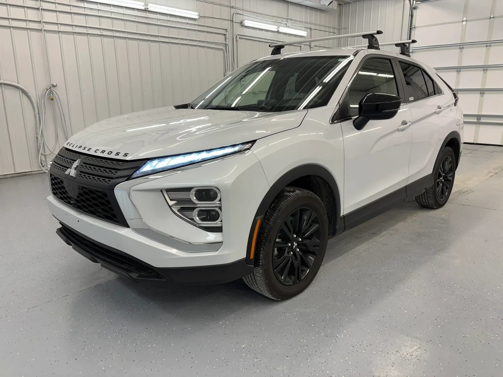 Used 2024 Mitsubishi Eclipse Cross LE AWD/4WD image 10