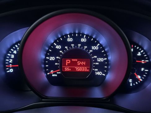 Used 2016 Kia Soul Base image 22