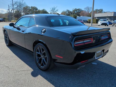 Used 2023 Dodge Challenger SXT w/ Blacktop Package image 6