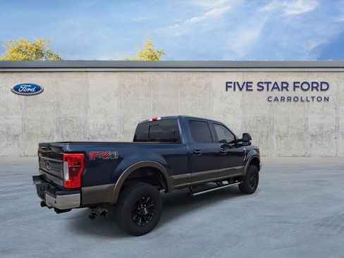 Used 2017 Ford F250 Lariat w/ Lariat Ultimate Package image 8