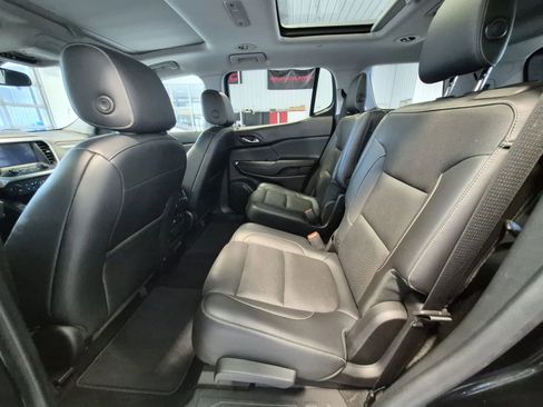 Used 2018 GMC Acadia SLT AWD/4WD image 12
