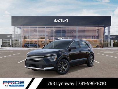 New 2025 Kia Niro LX