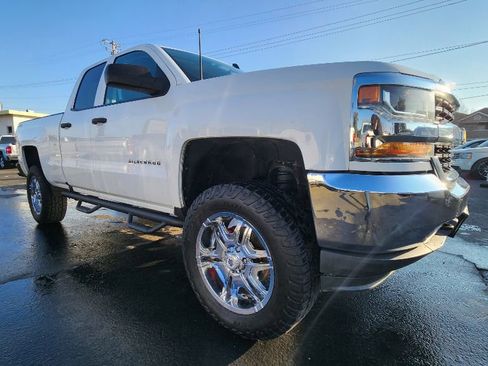 Used 2018 Chevrolet Silverado 1500 LS w/ Trailering Package image 8