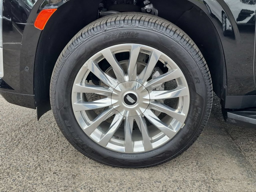 Used 2024 Cadillac Escalade Premium Luxury RWD image 34