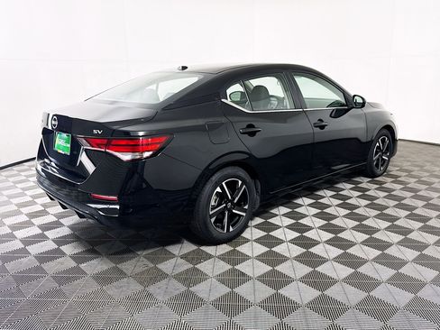 Used 2024 Nissan Sentra SV image 10
