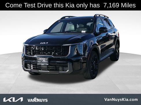 Certified 2024 Kia Sorento SX Prestige w/ Sage Leather Package image 6