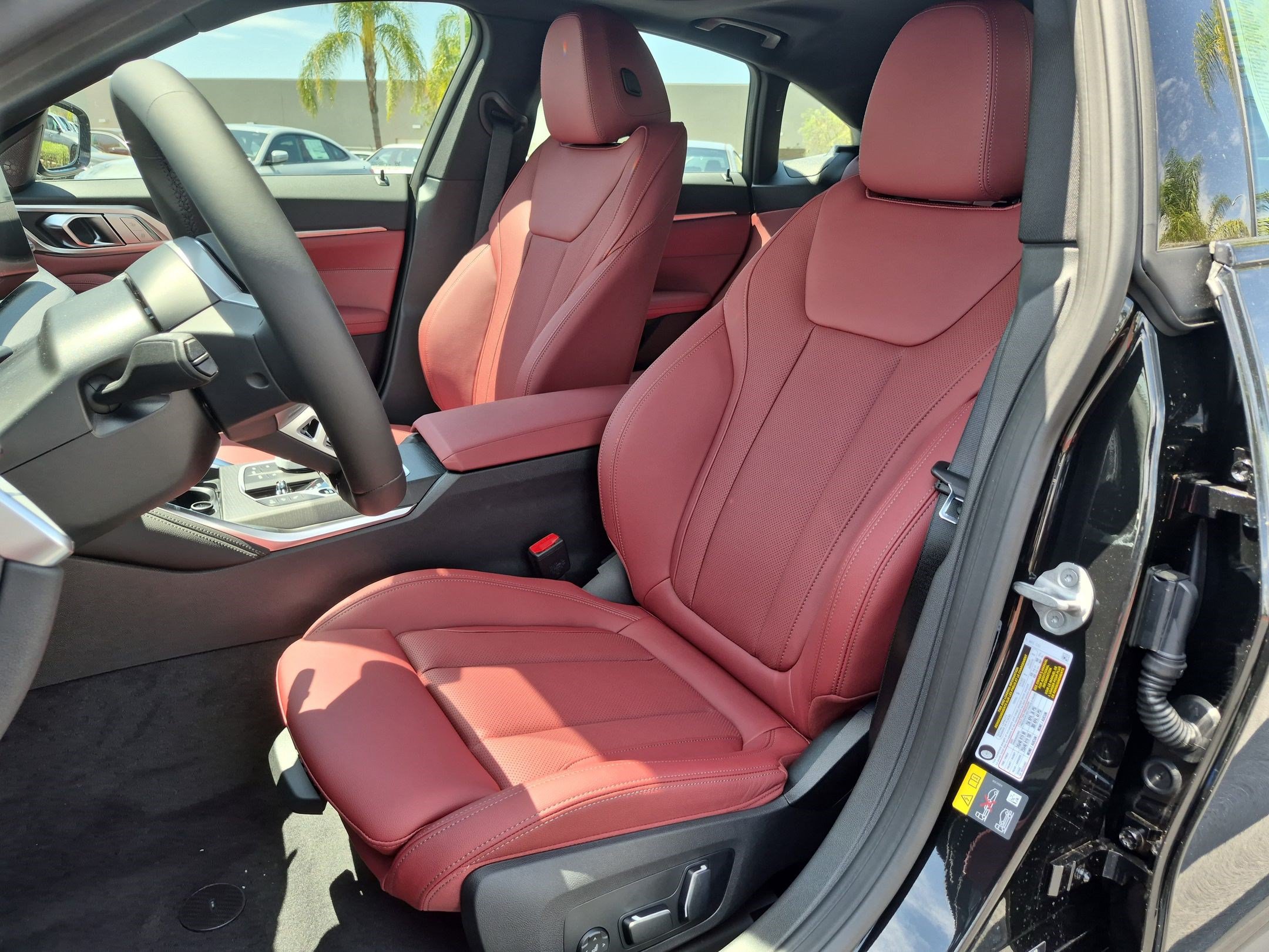 New 2026 BMW i4 eDrive40 w/ M Sport Package RWD image 16