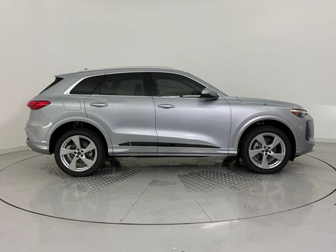 New 2025 Audi Q5 Premium Plus image 8