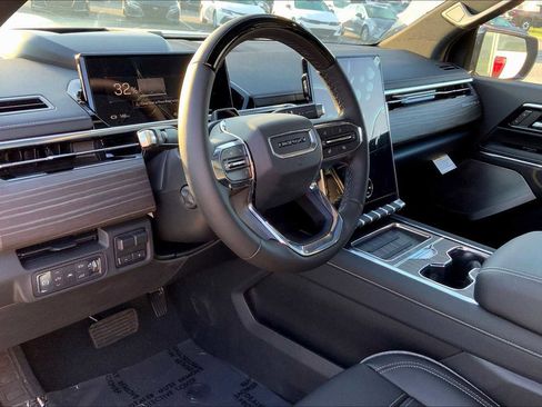 New 2025 GMC Sierra EV Denali image 8