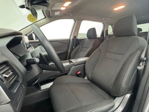 Used 2023 Nissan Rogue S image 17