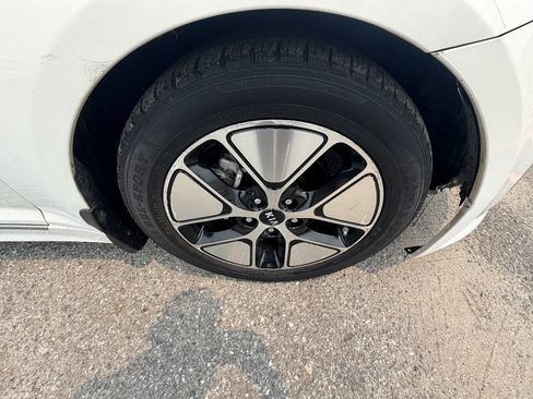 Used 2013 Kia Optima EX FWD image 42
