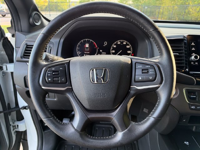 Certified 2025 Honda Ridgeline RTL image 17