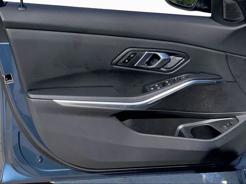 Used 2025 BMW 330i Sedan RWD image 25