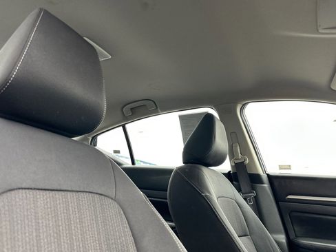 Certified 2022 Nissan Altima 2.5 SV image 16