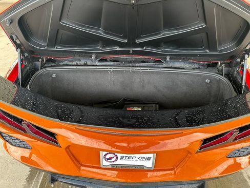 Used 2021 Chevrolet Corvette Stingray Premium Conv w/ Z51 Performance Package RWD image 14